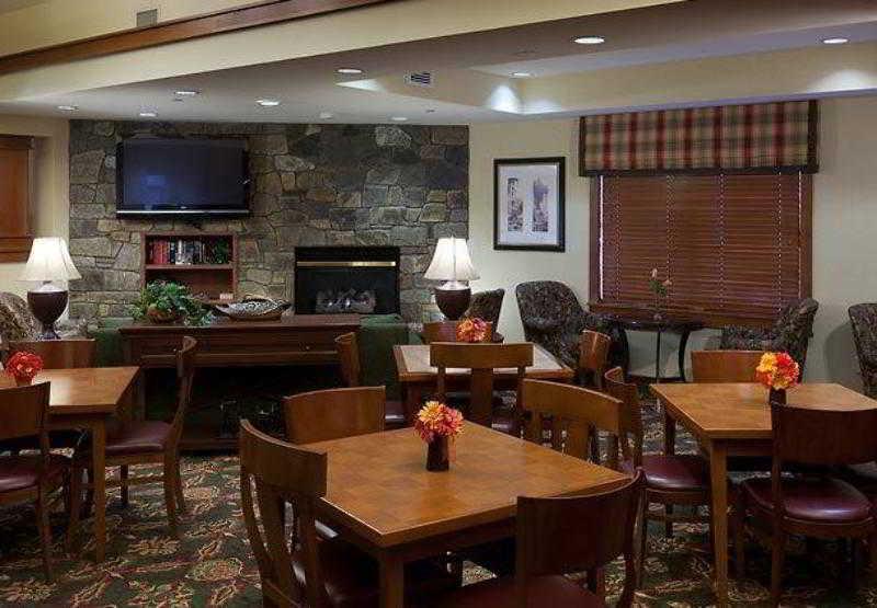 Residence Inn Manassas Battlefield Park Ресторан фото